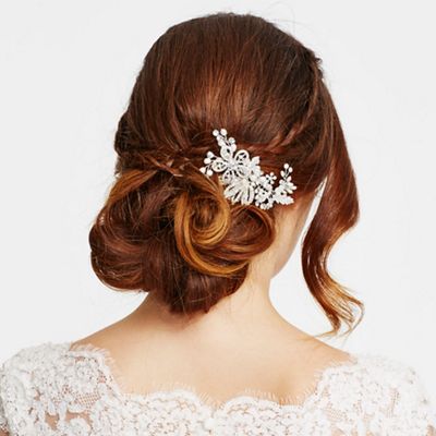Pearl and crystal floral spray hair comb